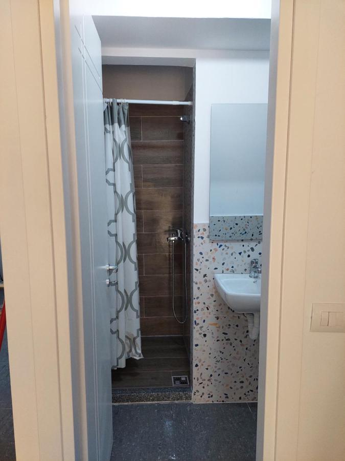 Saranda Boutique Hostel Екстер'єр фото