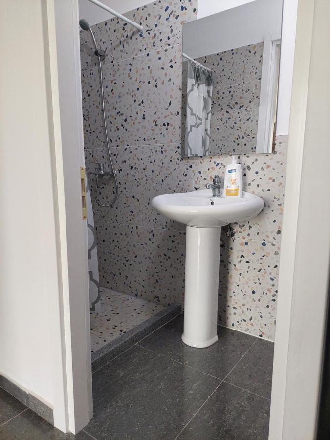Saranda Boutique Hostel Екстер'єр фото