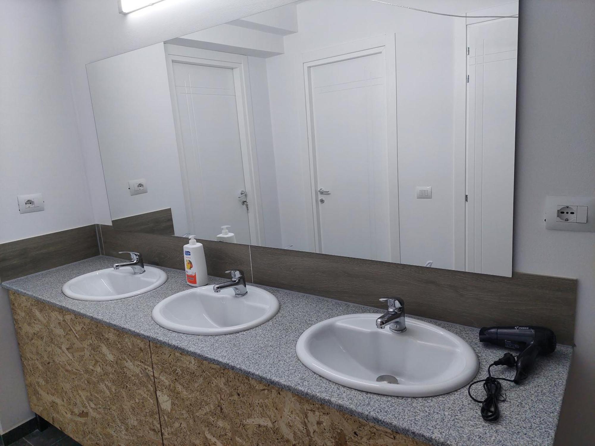 Saranda Boutique Hostel Екстер'єр фото